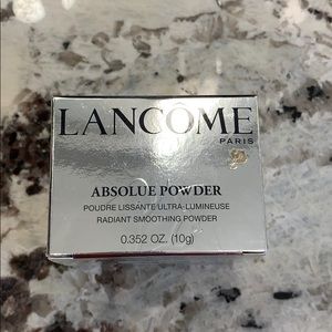 Absolute Radiant Smoothing Face Powder